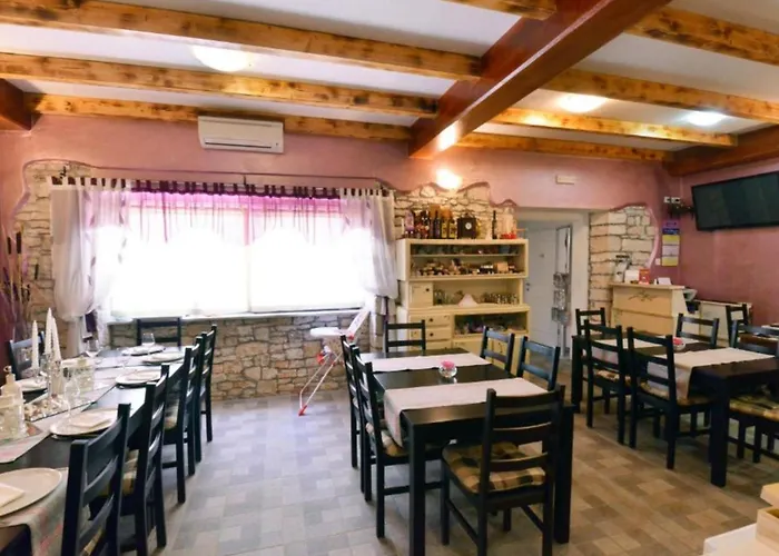 Authentic Istrian For Unforgettable Bed & Breakfast 3*