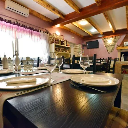 Bed & Breakfast Authentic Istrian For Unforgettable *